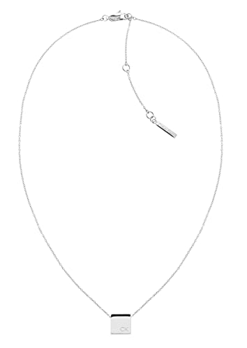 Fai una dichiarazione: collana a forma di cubo scolpita con finitura in metallo lucido.