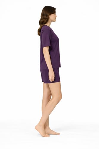 Image of Duchess Women's Cotton Printed Night Suit Set of Top & Shorts Pajama Set