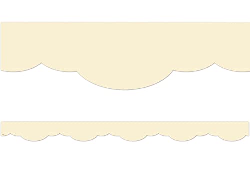 Bordure festonnée crème brûlée pour créer un coin lecture apaisant à l'école