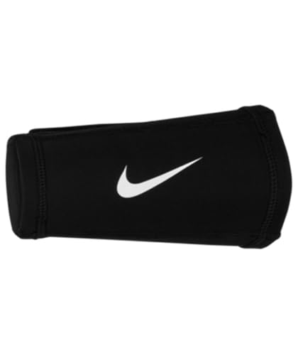 Nike Football Adult Pro Dri-Fit Playcoach 2.0