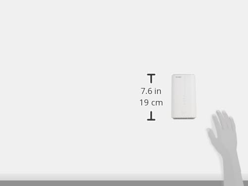 Diagram showing the dimensions of the D-Link DWR 2000M router