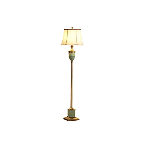 Lámpara de pie vintage de alta elegancia con poste alto tradicional y pantalla beige fina
