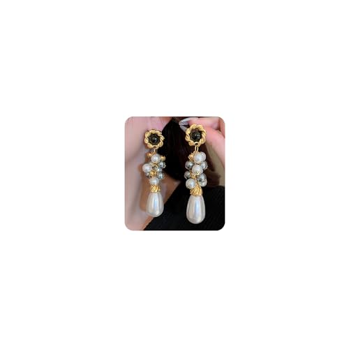 Wiwpar Vintage Pearl Earrings - White Baroque Teardrop Chandelier Pearl