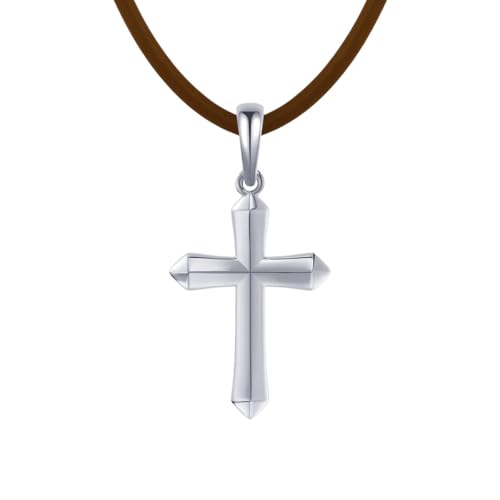 Collier Croix Gothique pour affirmer votre style alternatif au quotidien