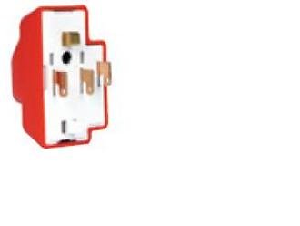 Ashley Klik P64AX 6 Amp 4 Pin Plug WHITE.
