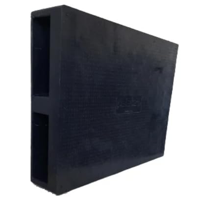 Pallet in plastica 80x60 | ANTISCIVOLO COMPLETO (pieno, PE riciclato)