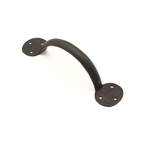 Descrizione: questa maniglia in ferro forgiato a mano per armadio è un classico pezzo vintage rivestito con finitura in cera d'api che ha una superficie rustica e antiriflesso. Si tratta di un dispositivo hardware compatto progettato per facilitare l'apertura e la chiusura di tutti i tipi di mobili. La maniglia fornisce una presa comoda e naturale, consentendo un facile tiraggio o scorrimento degli armadi
