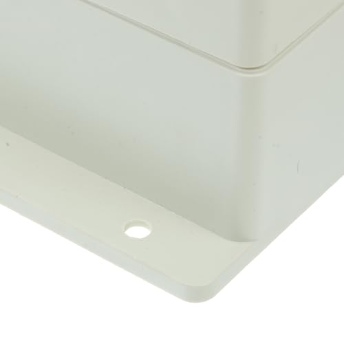 Boîte de dérivation avec oreilles fixes pour une installation électrique murale robuste.