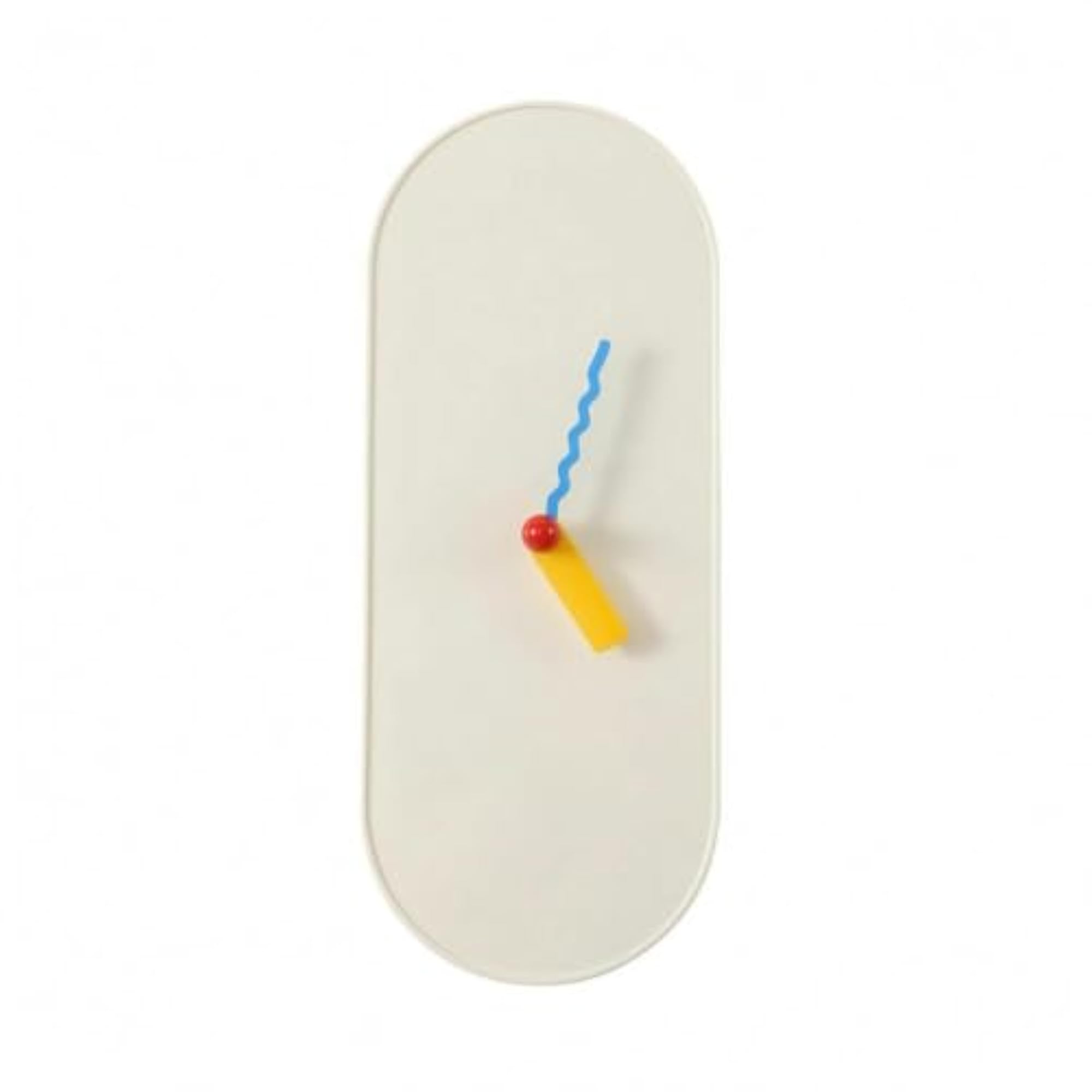 Minimalist Wall Clock Colorful Hands Wall Clock Smooth Surface Room