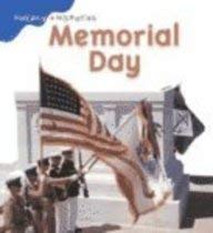 Paperback Memorial Day (Holiday Histories) Book