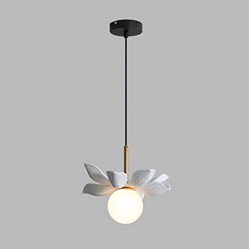 Suspension G9 en résine blanche pour ambiance cocooning de balcon et porche