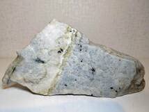 高透過 ・青 630g 翡翠 ヒスイ 翡翠原石 原石 鉱物 鑑賞石 自然石 鉱石 高透過 青 ☆630g☆ 翡翠 ヒスイ 原石 翡翠原石 鑑賞石 自然石