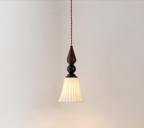 Pendelleuchte en céramique plissée et bois de noyer, un luminaire d'exception raffiné
