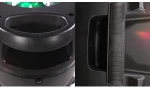 Close-up of the integrated carry handle on the speaker