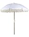 Beliani Sonnenschirm mit Volant Regenschutz Holzmast weiß rund ⌀ 150 cm Boho Mondello