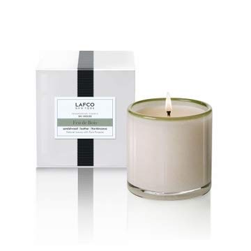 Wood-Inspired Scented Candle
