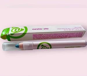 MK @ Play Teal Me More Eye Crayon