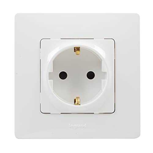 LEGRAND Prise 2P+T, gamme Niloé Monobloc, 16 A 230 V, mécanisme complet avec cadre, couleur blanche, 396434