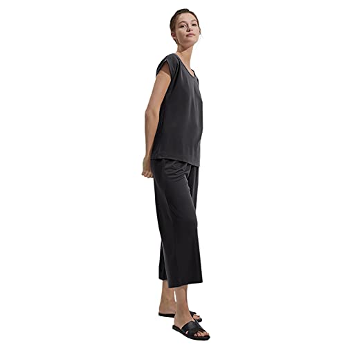 Image of Women's Cotton Capri and Top Set