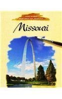 Paperback Missouri (Portrait of America) Book
