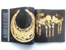 Amazon.co.jp: 洋書金細工 美術工芸品写真集 本 ゴールド 作品