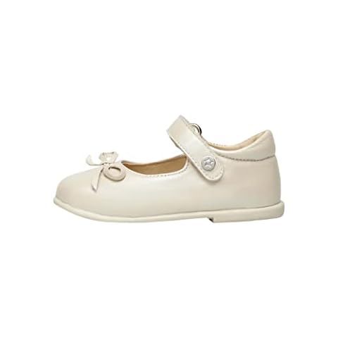 Naturino Beige Ballet Crib Shoes for Girls Cover