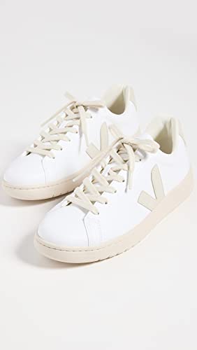 Image of Veja Women's Urca Sneakers