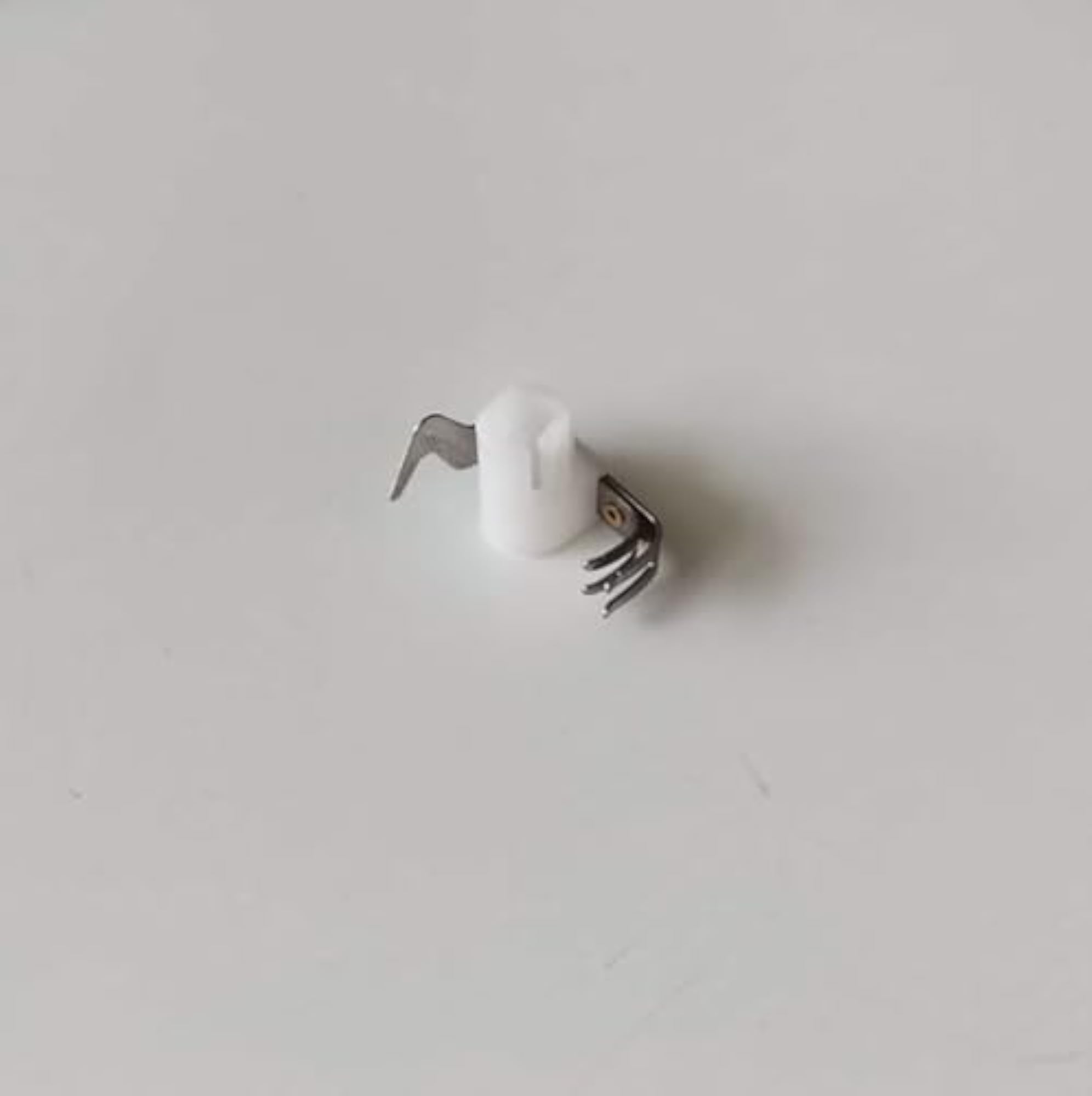 Needle Threader Compatible with Singer Sewing Machines