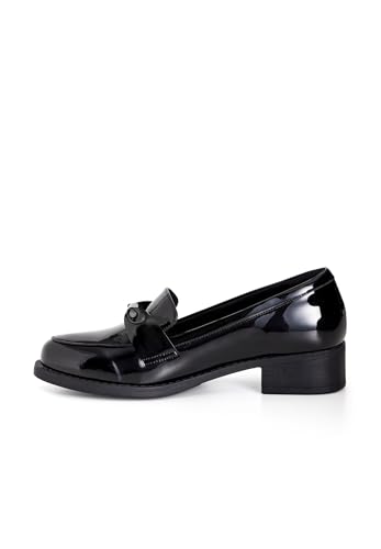 Women's Wide Width Sadie Flat Shoe4