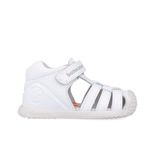 Sandalias para niño Biomecanics ideales para jugar en el parque con total frescura y seguridad