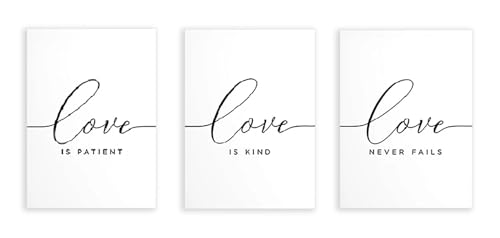 Affiche minimaliste l'amour est patient pour célébrer un mariage chrétien