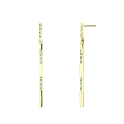 Boucle d'oreille pour femmes en zircon cubique élégant pour célébrer une remise de diplôme