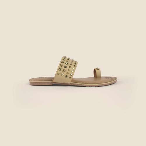 Image of Metro Women Synthetic Studded Toe-Ring Embellished Flat Sandals