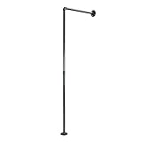 INDUSTRIELLER CHARME: Egal ob begehbarer Kleiderschrank, Flur oder Schlafzimmer aber auch im Gewerbe für Café, Restaurant oder Boutique, an der robusten Kleiderstange lassen sich Jacken, Hemden oder Hosen an Kleiderbügeln mit Stil ordnen.