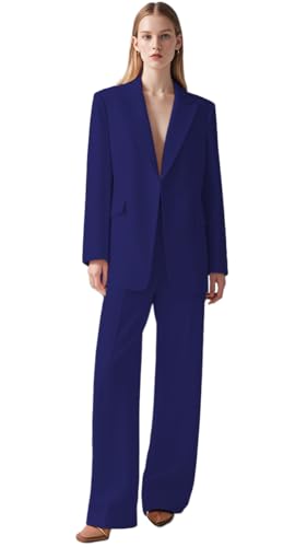 Costume 2 pièces pour femme de coupe droite avec revers en pointe