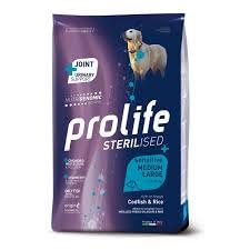 Prolife Cane Sterilised Sensitive Adult Medium/Large Merluzzo e Riso alimento secco completo per cani adulti sterilizzati di taglia media e grande, confezione da 10kg.