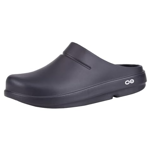 OOFOS OOCloog with Arch Support and Comfort Cover