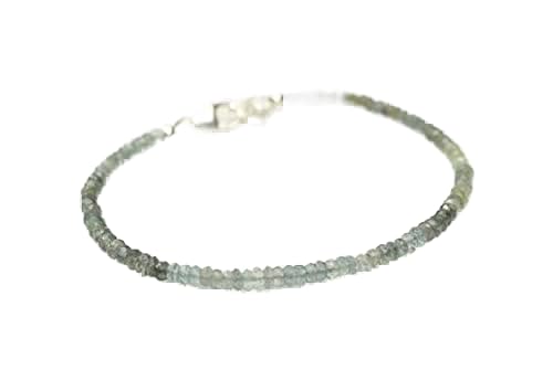 Bracelet en moss aquamarine facettée, le bijou bohème pour vos tenues d'été