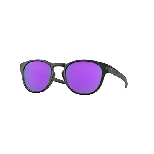 Oakley Pacote de óculos de sol OO9265: OO 9265 926555 Latch Preto fosco Prizm Violeta e Coleira Preta Grande Kit de acessórios, Trava preta fosca Prizm Violeta, 53/21/139