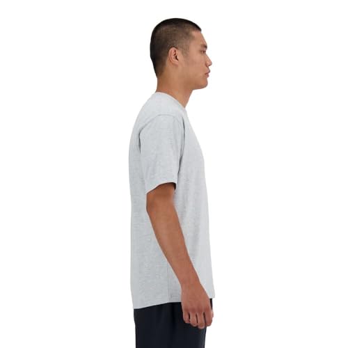 new balance Men's Solid Relaxed Fit T-Shirt