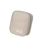 Compartiments spacieux avec poches en maille élastique et sangles sécurisées qui s'emmêlent tandis que la construction ergonomique et la poignée de transport assurent la portabilité dans tous les organiseurs de technologie de voyage