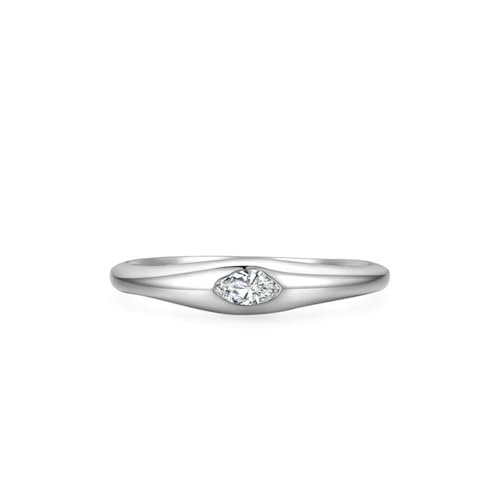 Bague femme or blanc et moissanite à porter au quotidien ou en soirée