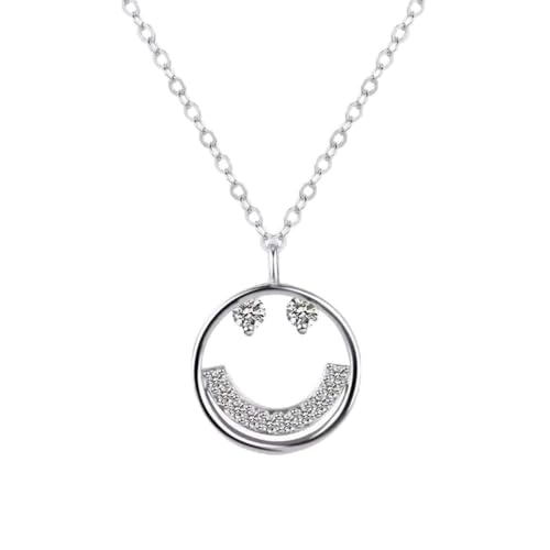 Collier visage en diamant pour rayonner lors de vos soirées