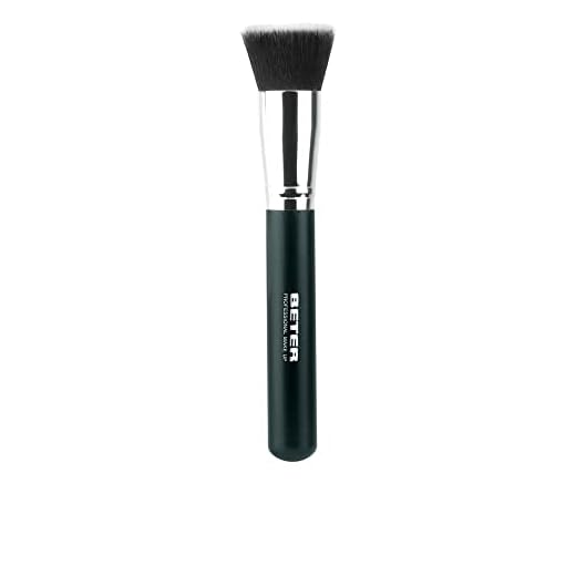 Beter – Brocha plana kabuki base de maquillaje fluido, pelo sintético, cruelty free, profesional makeup, ideal para tu estuche de brochas de maquillaje