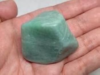上質・緑ラベ  831g 翡翠 ヒスイ 翡翠原石 原石 鉱物 鑑賞石 自然石 白緑 281g 翡翠 ヒスイ 翡翠原石 原石 鉱物 鑑賞石 自然石