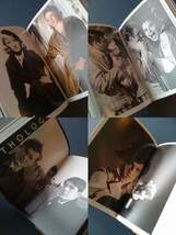 Amazon.co.jp: トレンチコート 写真集洋書The Trenchヘップバーン