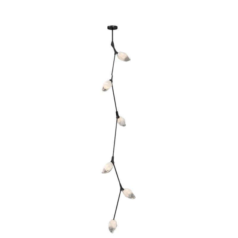 Éclairage intérieur blanc chaud avec cette suspension style nordique 6 têtes
