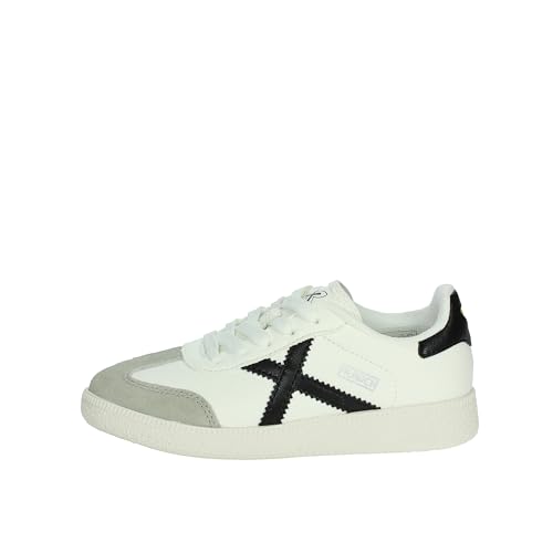 Zapatillas Munich para niños con diseño cómodo y suela resistente para el colegio