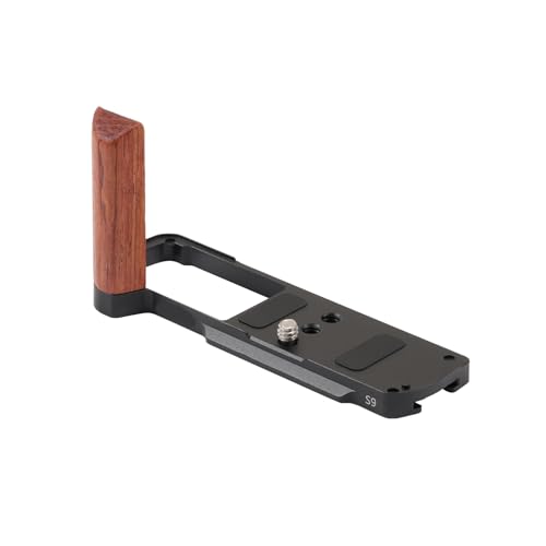 XE5 �J�����p�f�W�^���J�������t���v���[�g�y�ʐ݌v�A���~�j�E���\���O�r�݊����A���`�X���b�v�N�C�b�N�����[�X�{�[�h