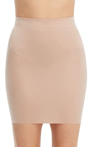 SPANX SmartGrip Half Slip - Breathable Body Shapewear - Lightweight - Medium Compression - Anti-Slip Construction